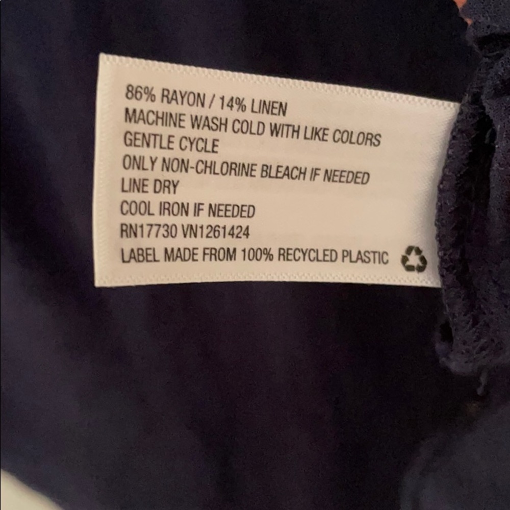 Dark blue button down - Picture 4 of 4